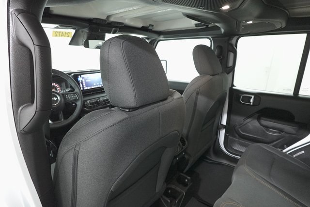2025 Jeep Wrangler Sport S photo 25