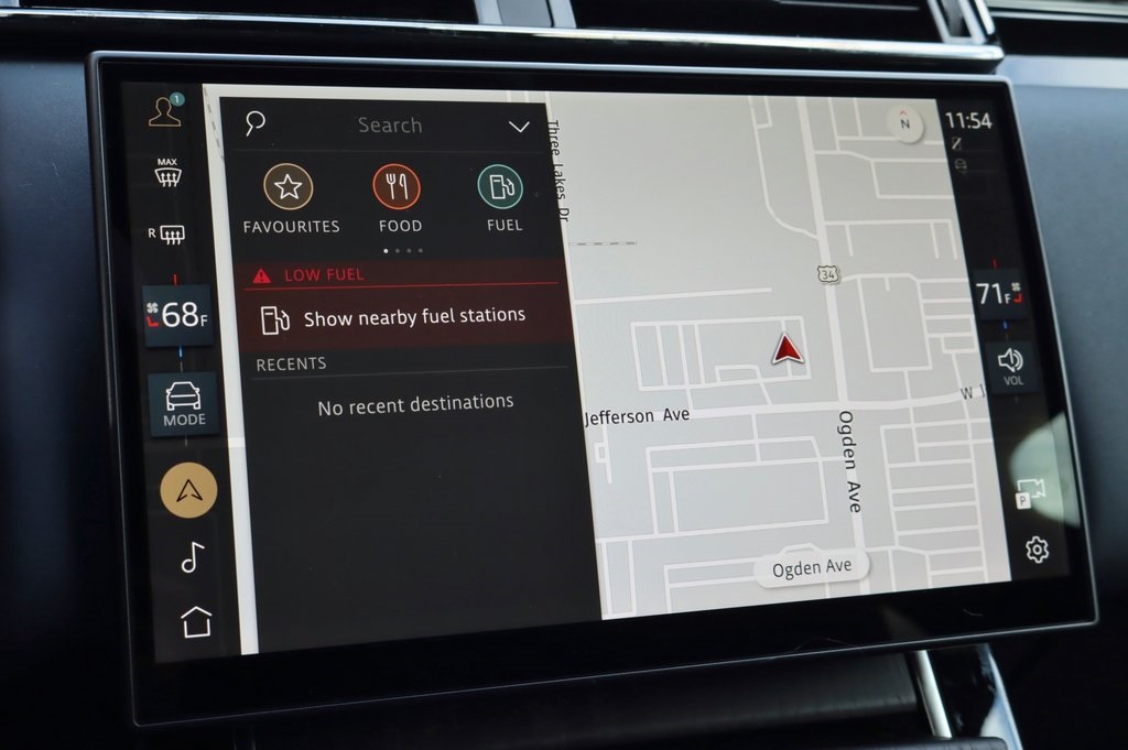 2025 LAND ROVER RANGE ROVER VELAR - Image 20