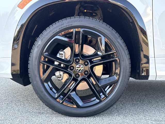 2025 Volkswagen Tiguan SE R-Line Black photo 4