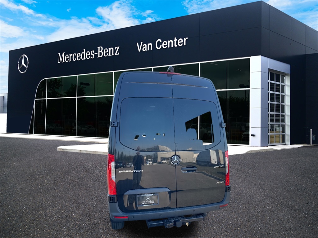 2026 Mercedes Benz S 4MATIC photo 3