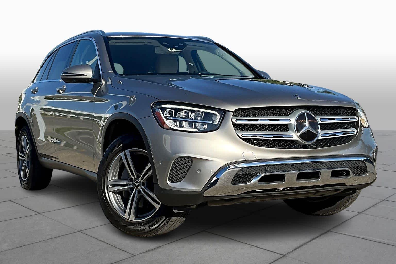 2020 Mercedes Benz GLC 300 photo 2