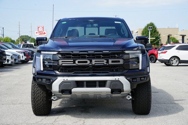 2025 FORD F-150 - Image 32