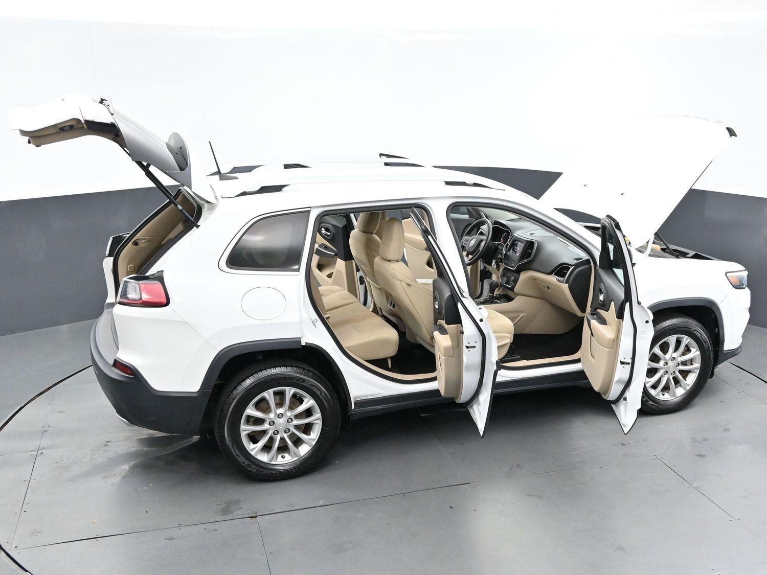 2019 Jeep Cherokee Latitude photo 35