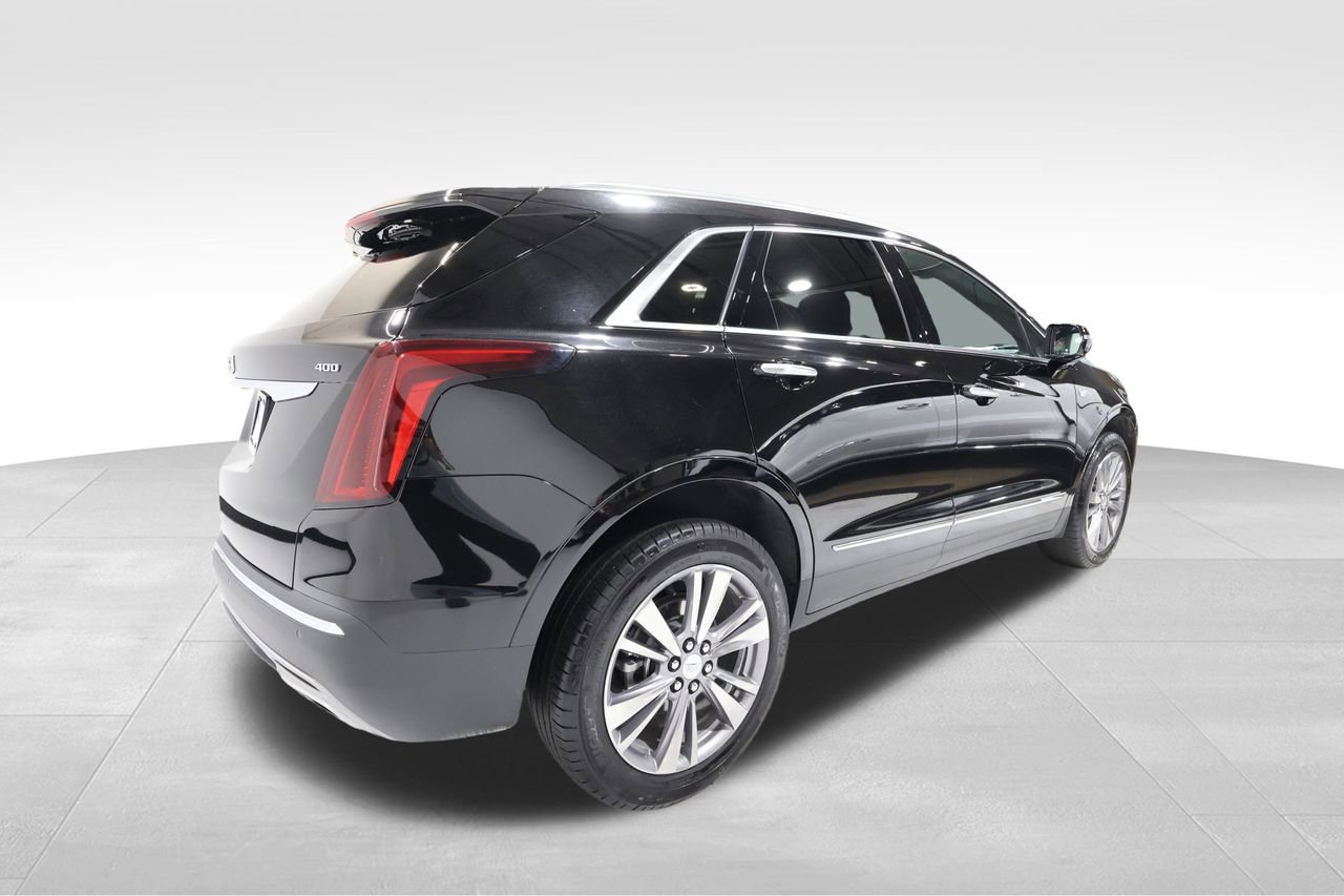 2025 Cadillac XT5 Premium Luxury photo 3