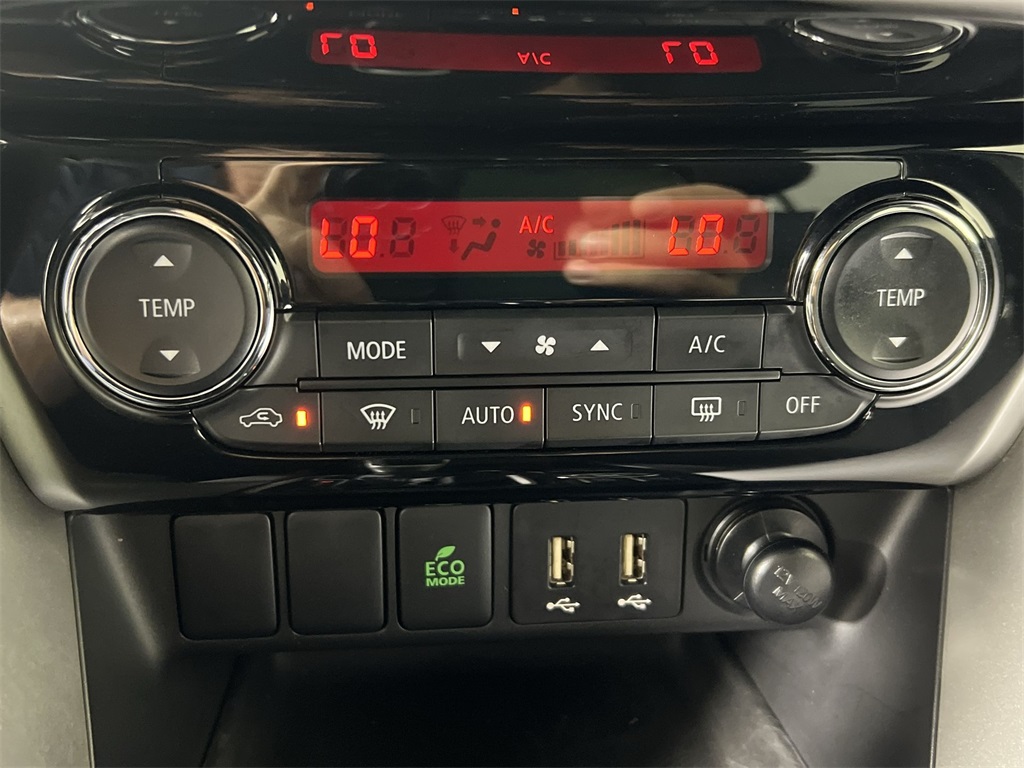 2025 Mitsubishi Eclipse Cross SE photo 15