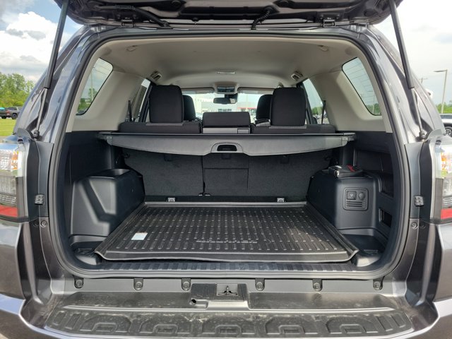 2023 Toyota 4Runner SR5 photo 7