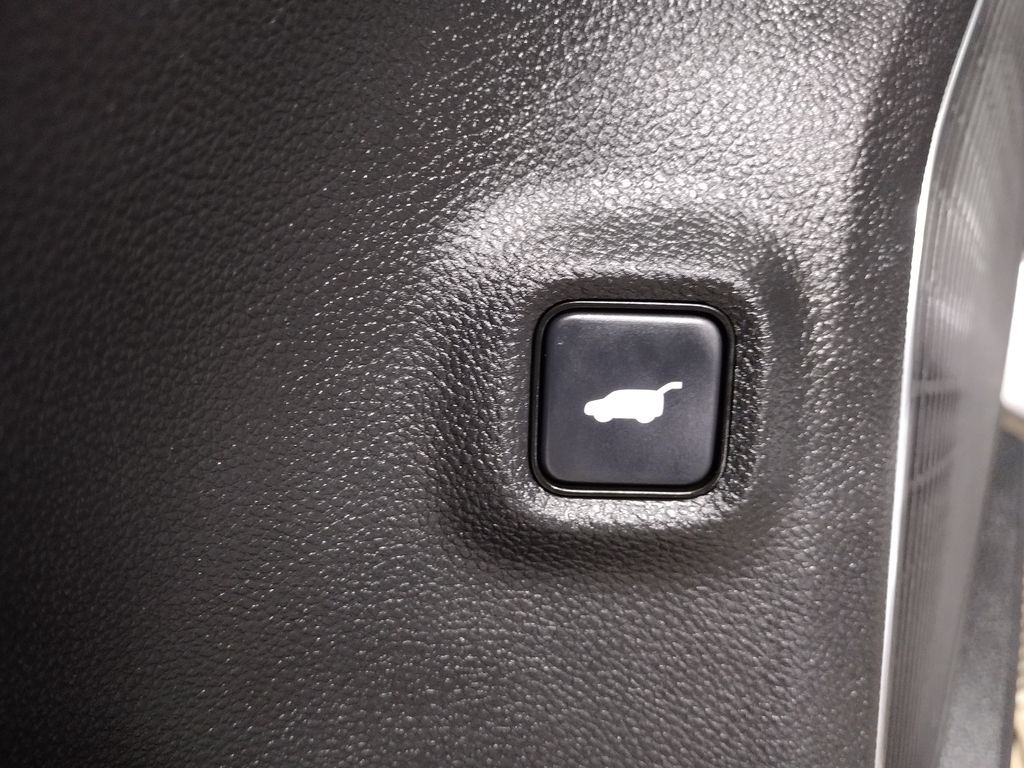 2024 Acura MDX SH-AWD photo 19