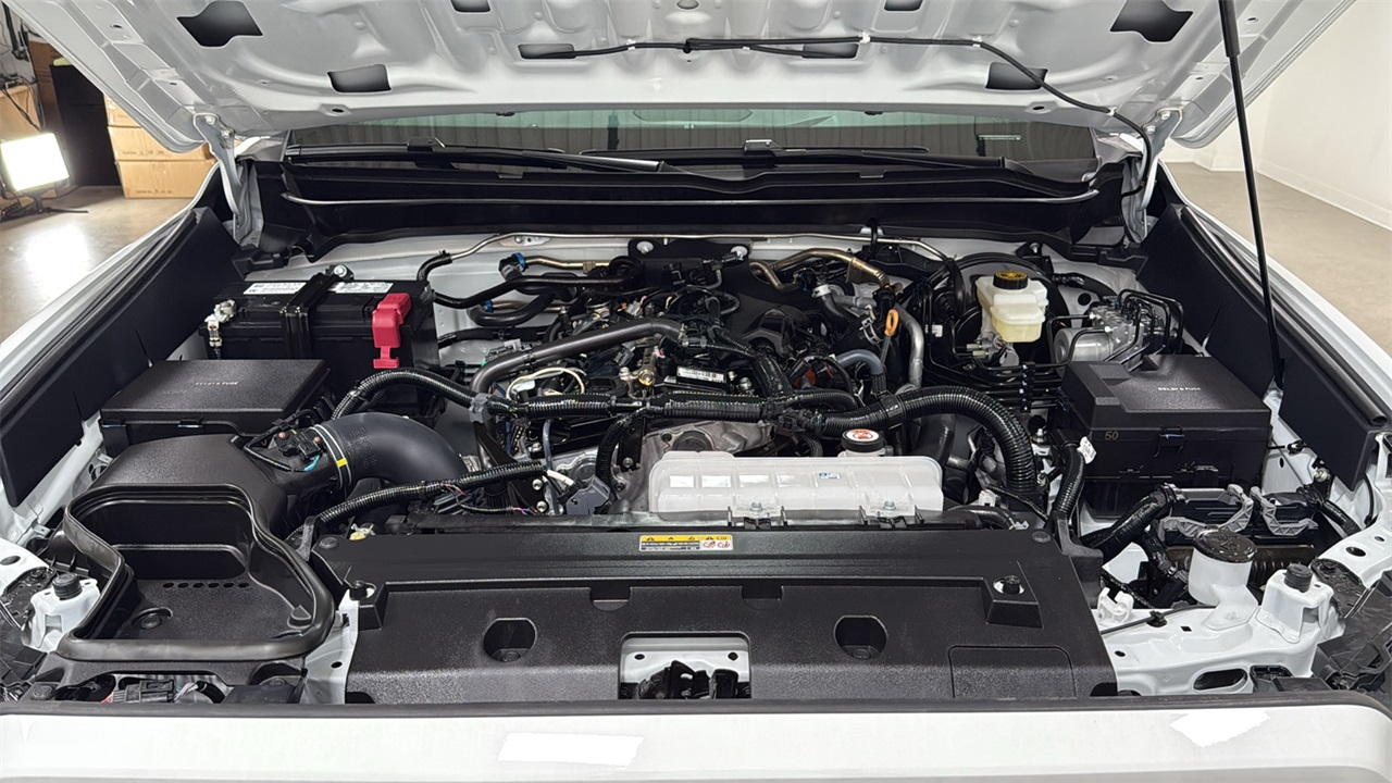 2024 Toyota Tacoma SR 4x4 Double Cab photo 24