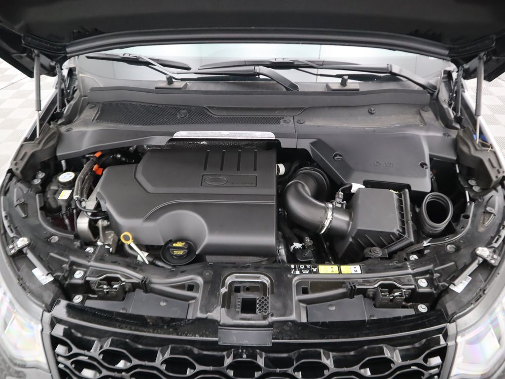 2025 Land Rover Discovery Sport S photo 27