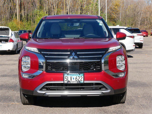 Certified 2025 Mitsubishi Outlander SE with VIN JA4J4VA81SZ020437 for sale in White Bear Lake, Minnesota