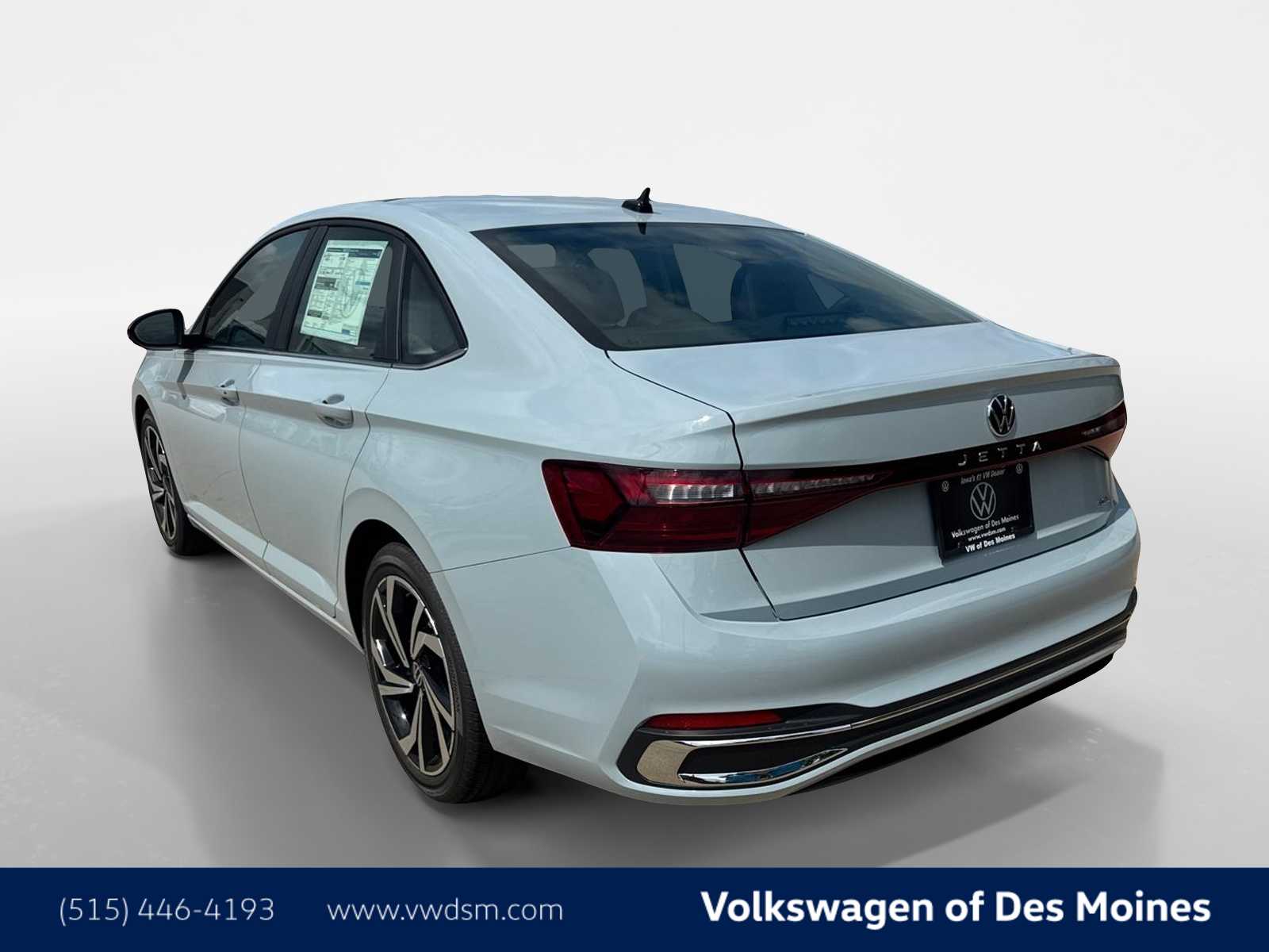 2025 Volkswagen Jetta SEL photo 4