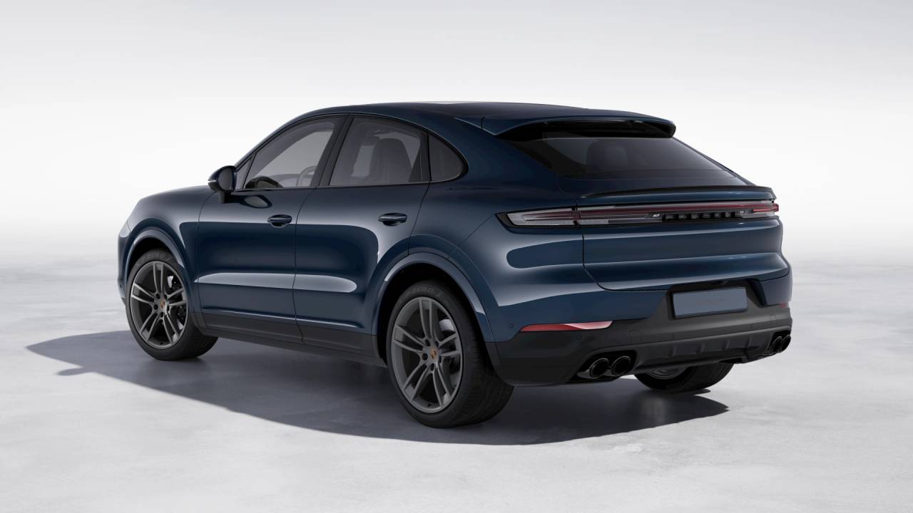 2026 Porsche Cayenne Coupe photo 3