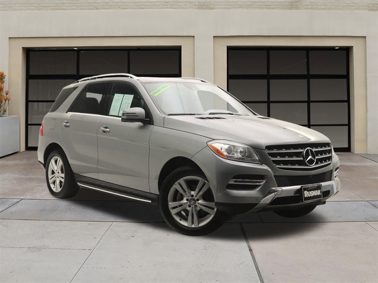 Used 2015 Mercedes-Benz M-Class ML350 with VIN 4JGDA5JBXFA551028 for sale in Arcadia, CA