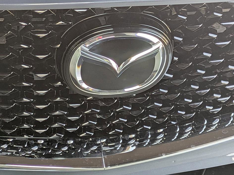 2025 Mazda CX-30 2.5 S Carbon photo 31