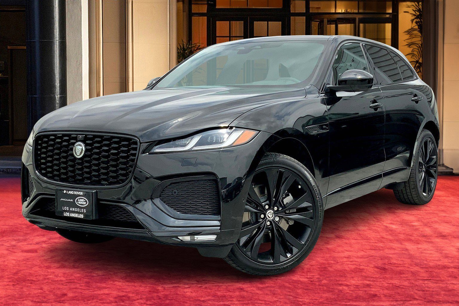 2026 Jaguar F-PACE R-Dynamic S's photo