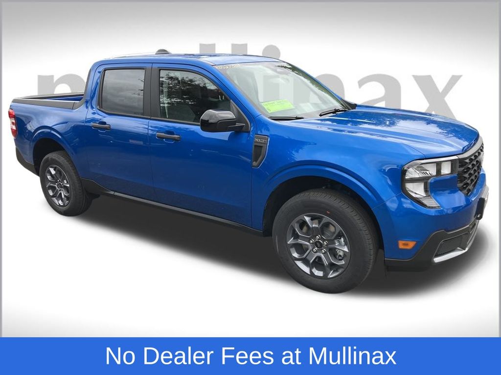 2025 Ford Maverick XLT's photo