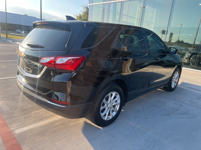2018 Chevrolet Equinox LS photo 18