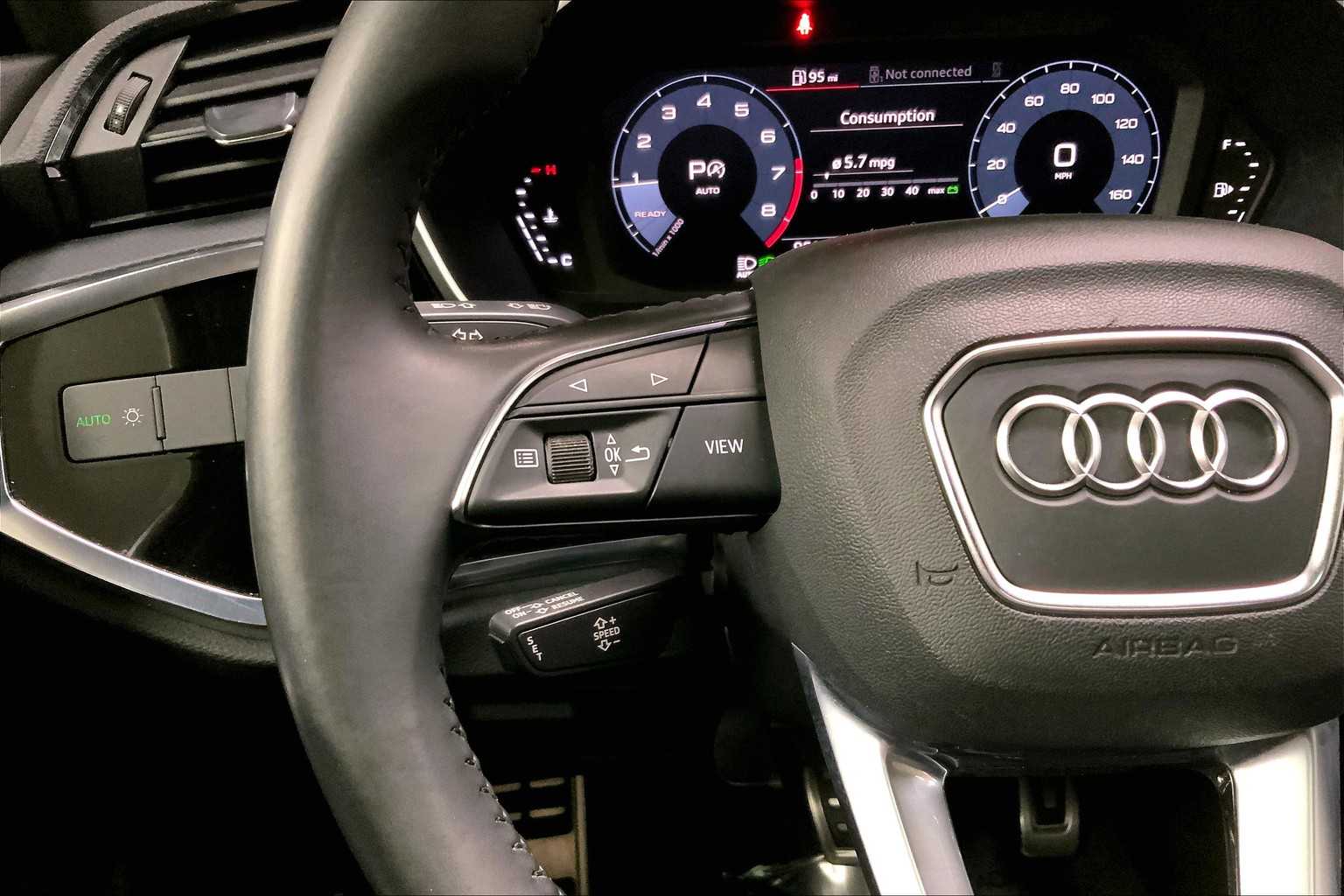 2020 Audi Q3 Premium photo 22