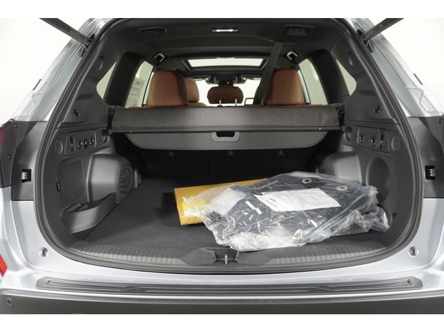 2025 Subaru Forester Touring photo 22