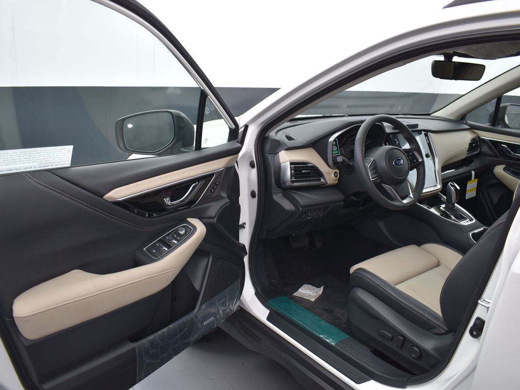 2025 Subaru Outback Limited photo 3