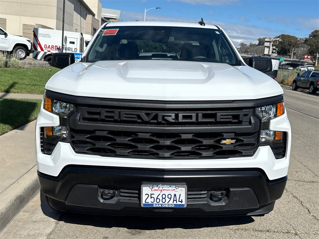 2024 Chevrolet Silverado 1500 photo 3
