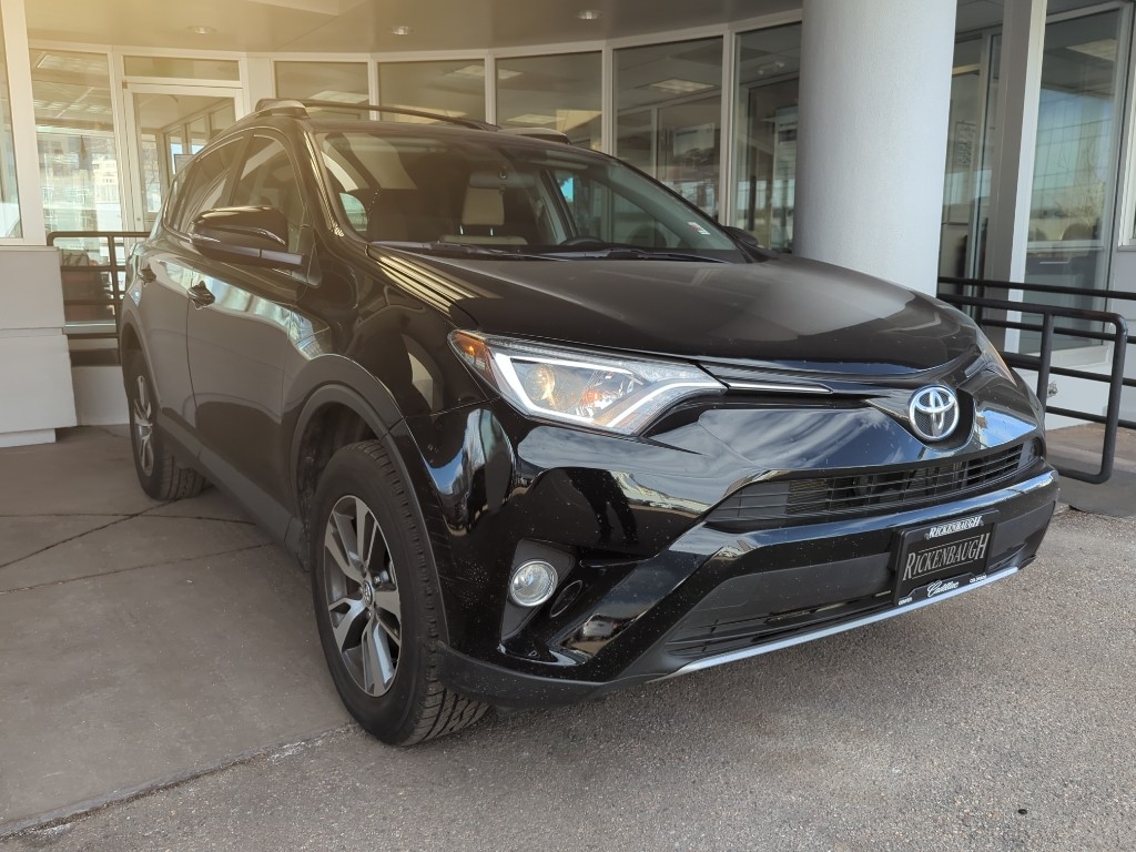 2016 Toyota RAV4 XLE