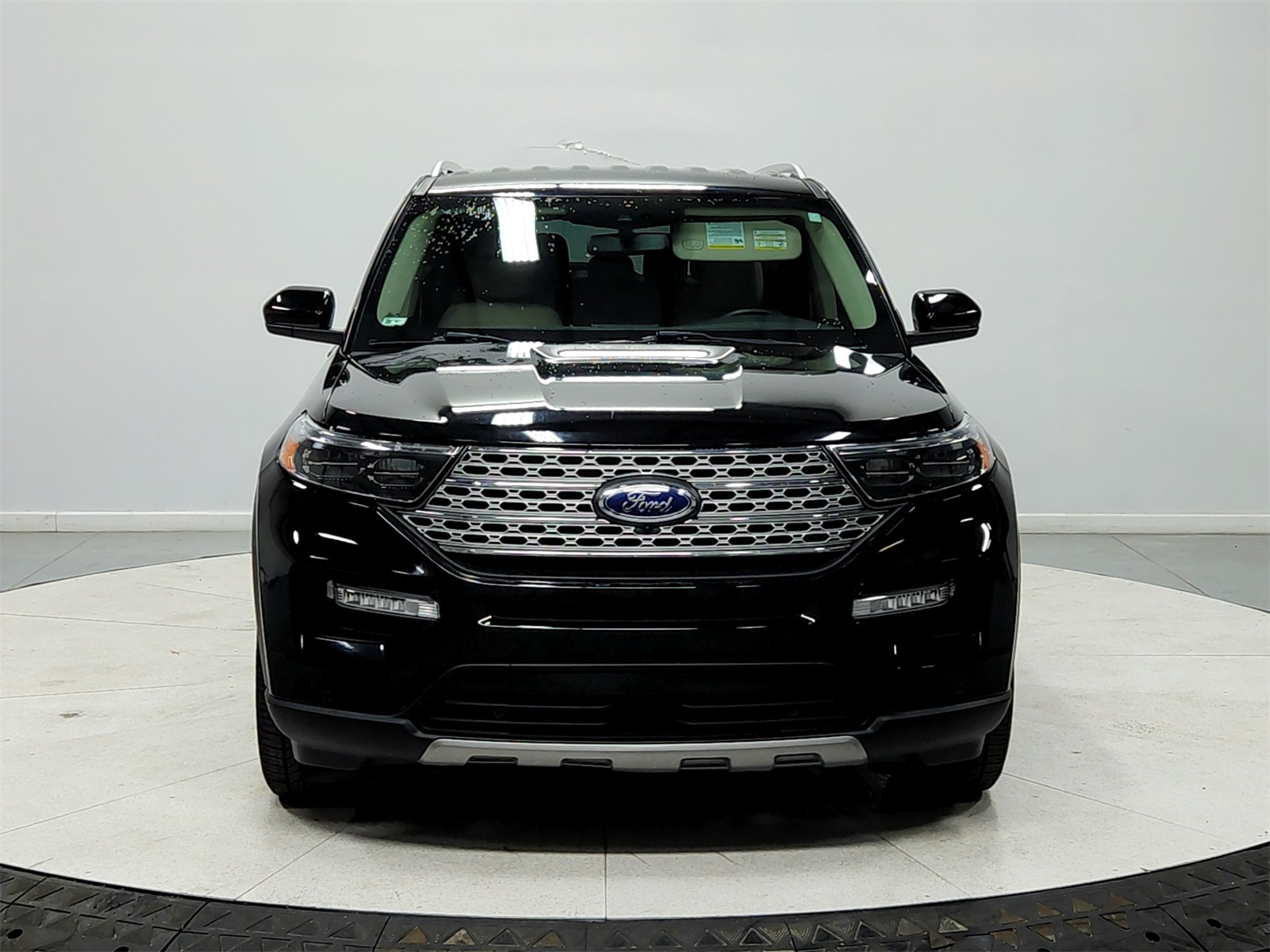 2023 Ford Explorer Limited photo 2