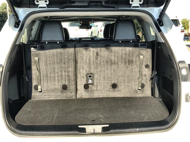 2024 Toyota Highlander XLE photo 13