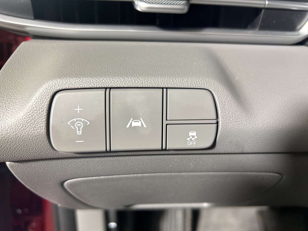 2023 Hyundai Elantra SEL photo 21