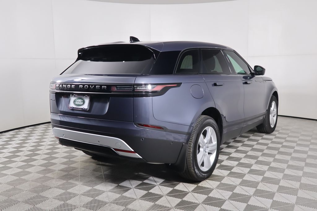2026 Land Rover Range Rover Velar S photo 4