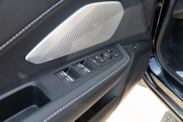 2025 Acura RDX Advance photo 16