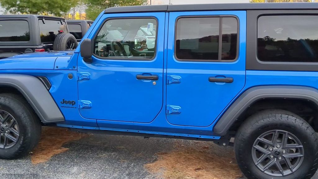 2024 Jeep Wrangler Sport S photo 3
