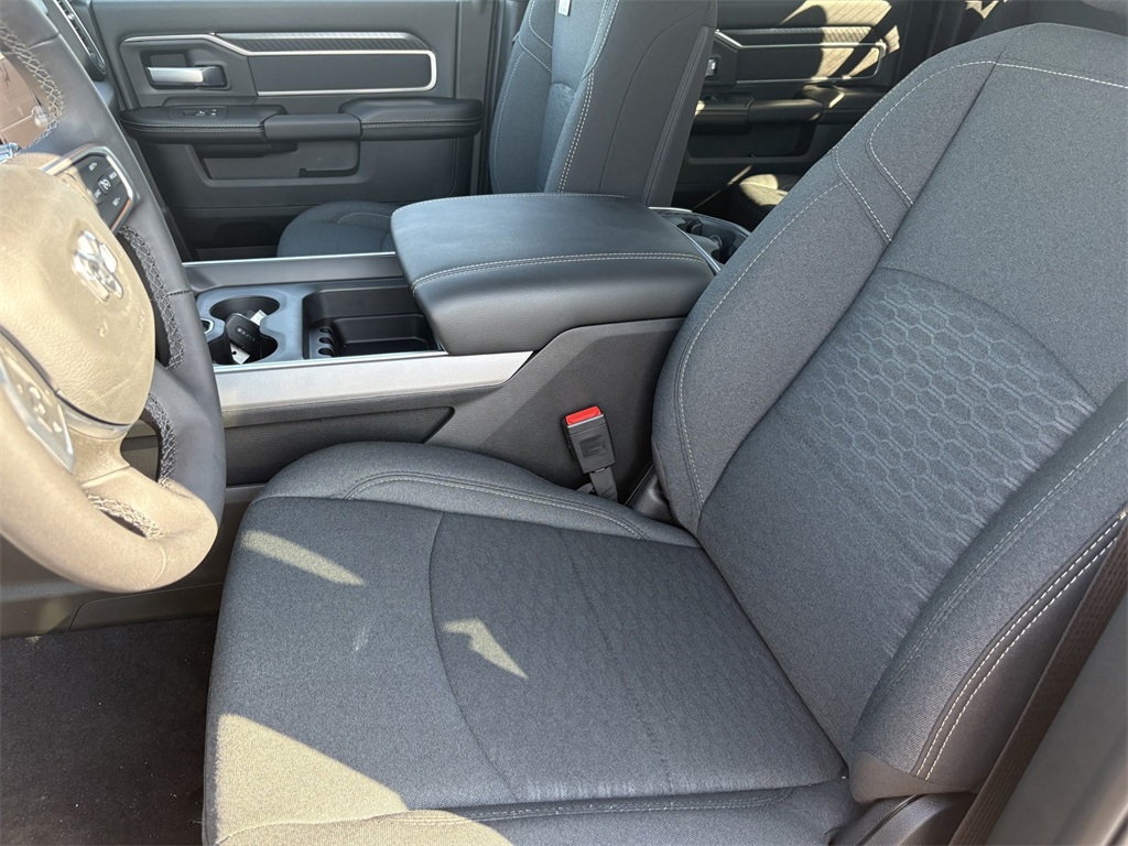 2026 Ram 2500 Big Horn photo 17