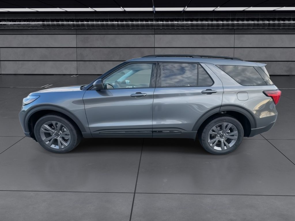 2026 Ford Explorer photo 3