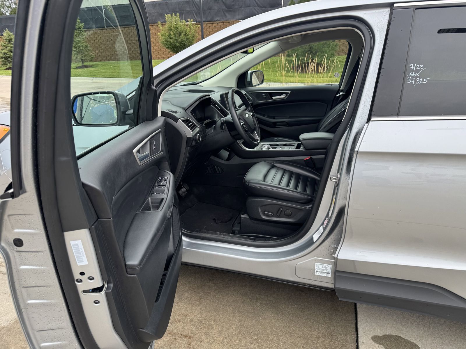 2024 Ford Edge SEL photo 5