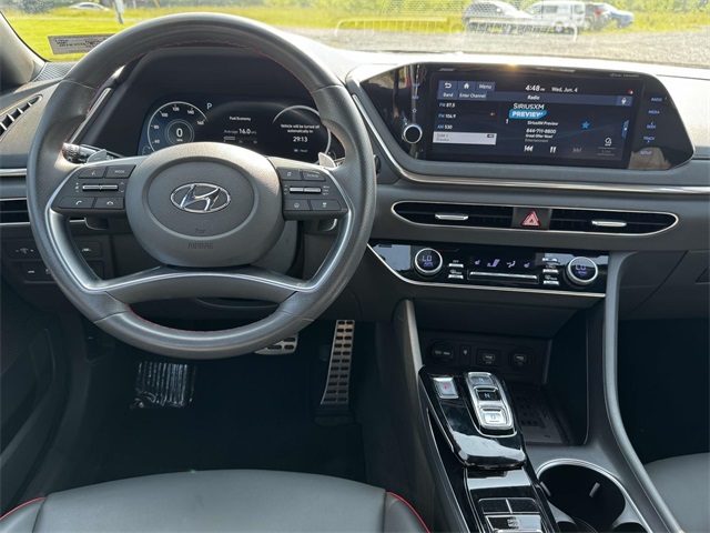 2021 Hyundai Sonata SEL Plus photo 2