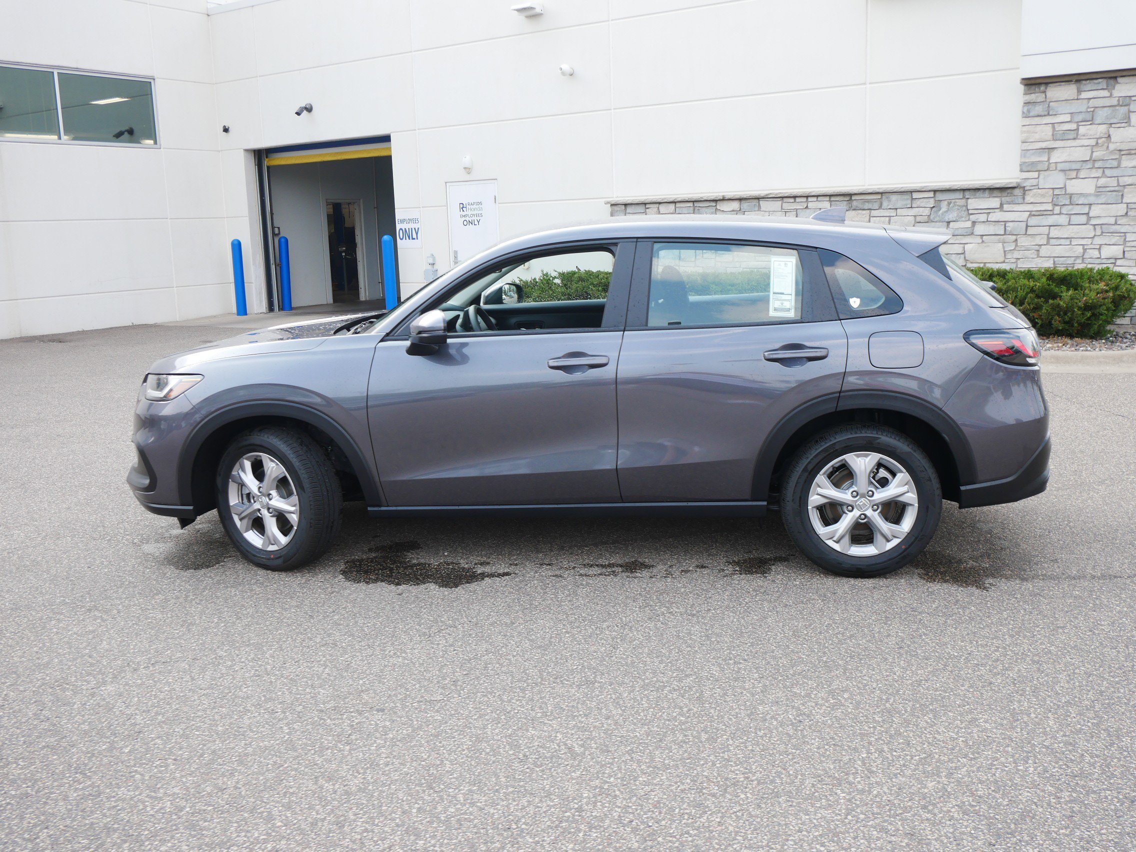 Certified 2025 Honda HR-V LX with VIN 3CZRZ2H34SM760059 for sale in Coon Rapids, Minnesota