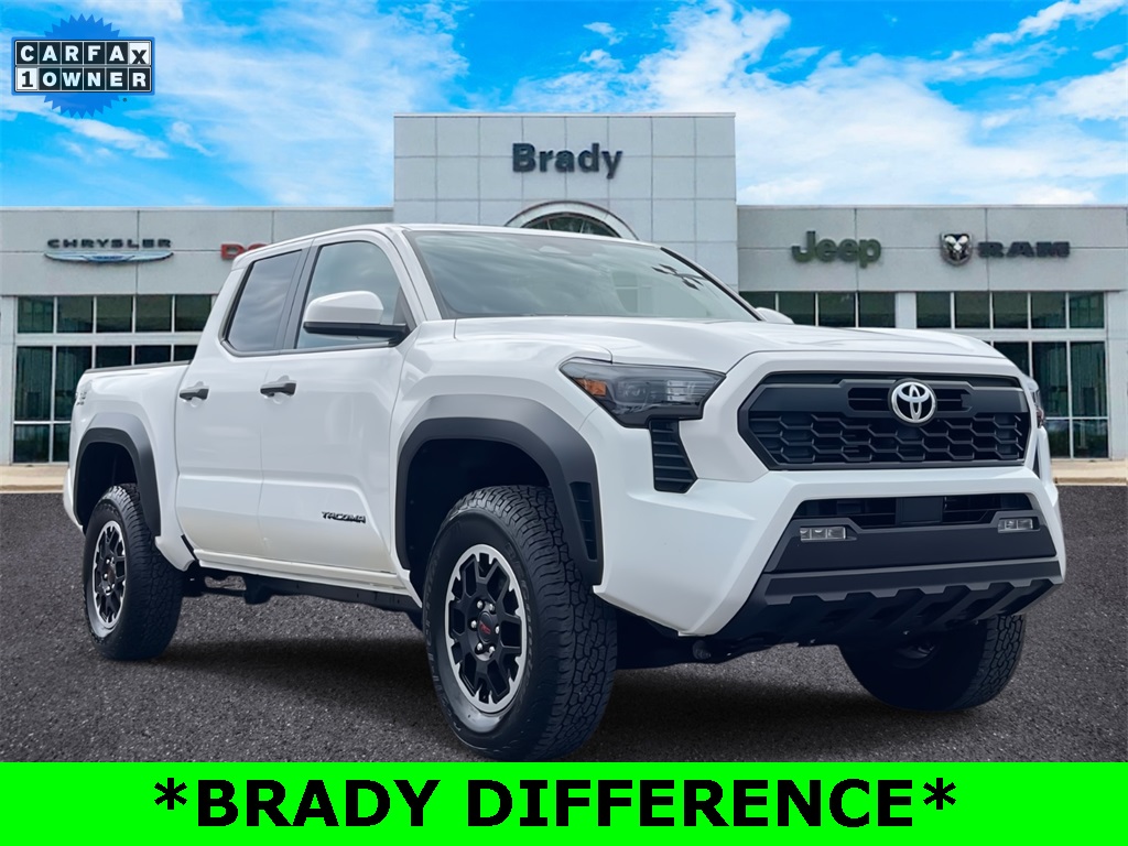 2025 Toyota Tacoma TRD Off Road's photo