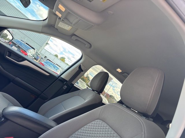 2022 Ford Escape SE photo 10