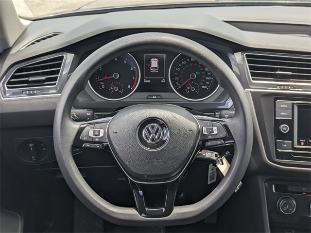 2019 Volkswagen Tiguan S photo 4