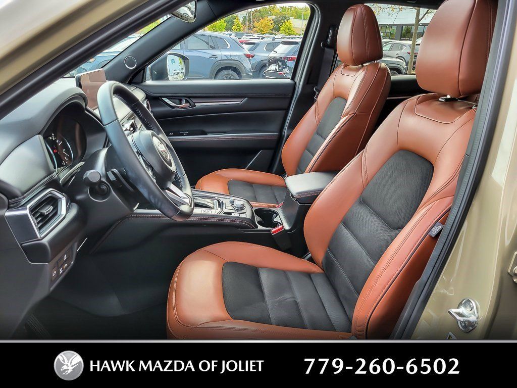 2025 MAZDA CX-5 - Image 9