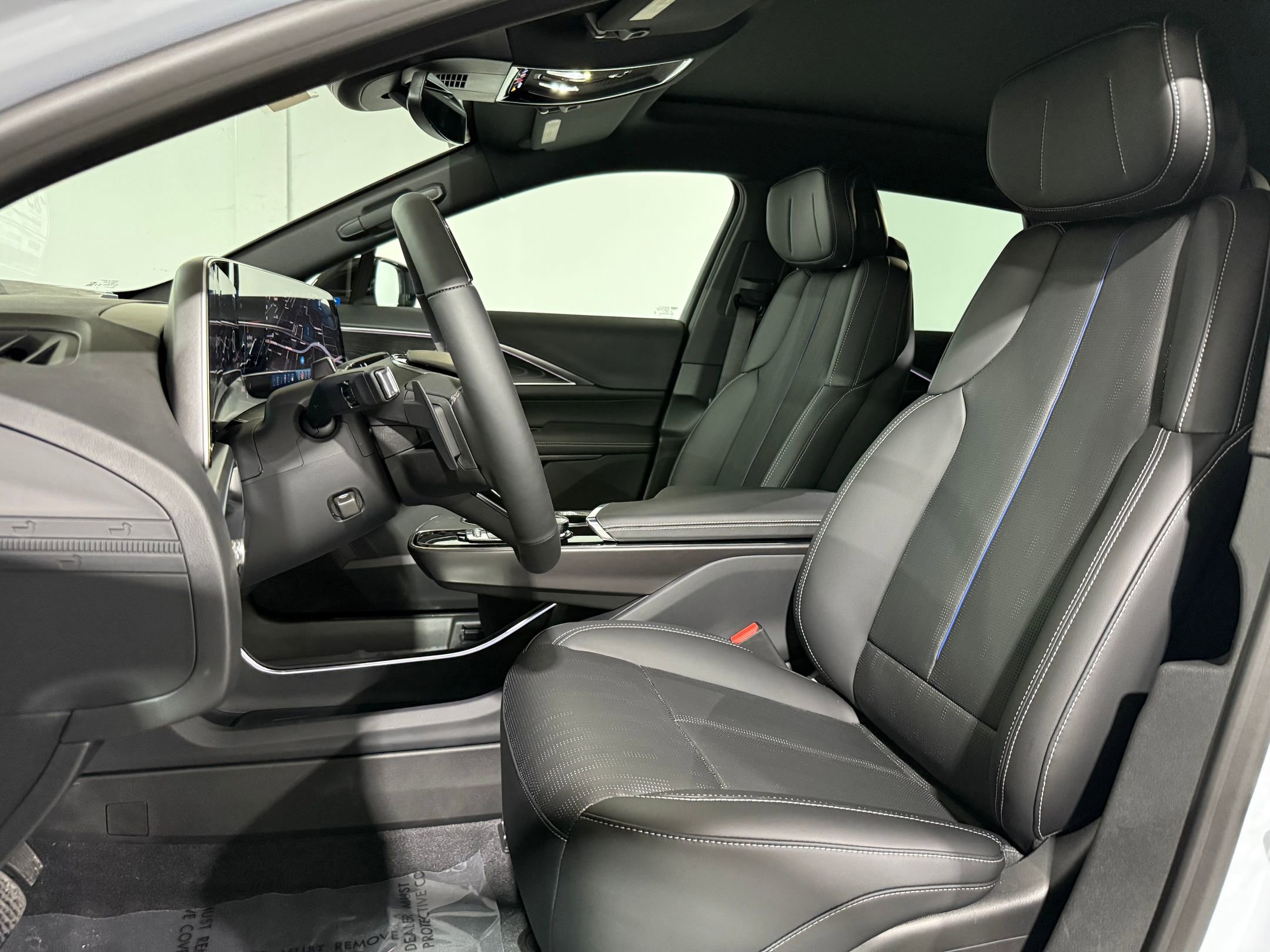 2026 Cadillac Lyriq Sport photo 4