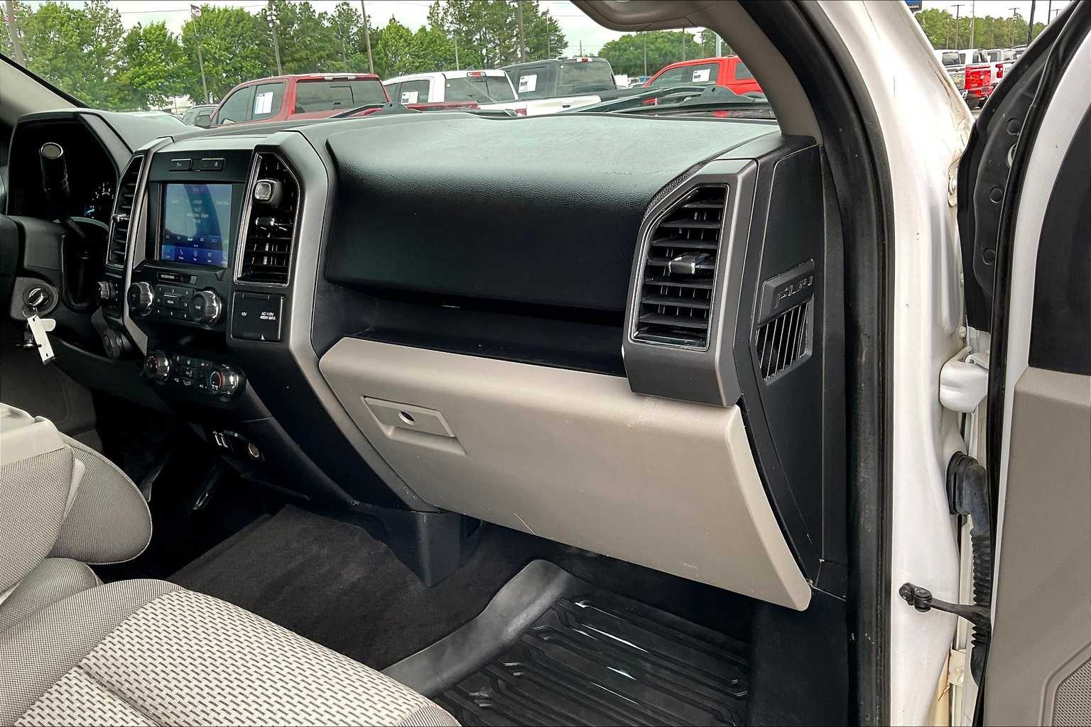 2020 Ford F-150 XLT photo 33