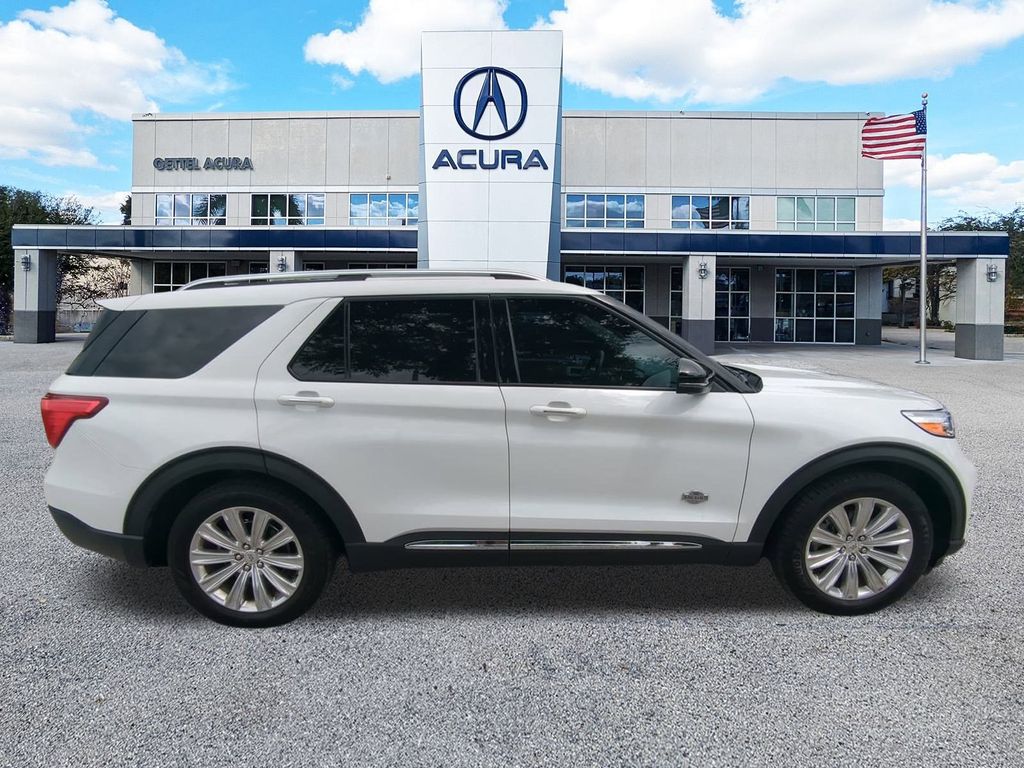 2021 Ford Explorer King Ranch photo 3