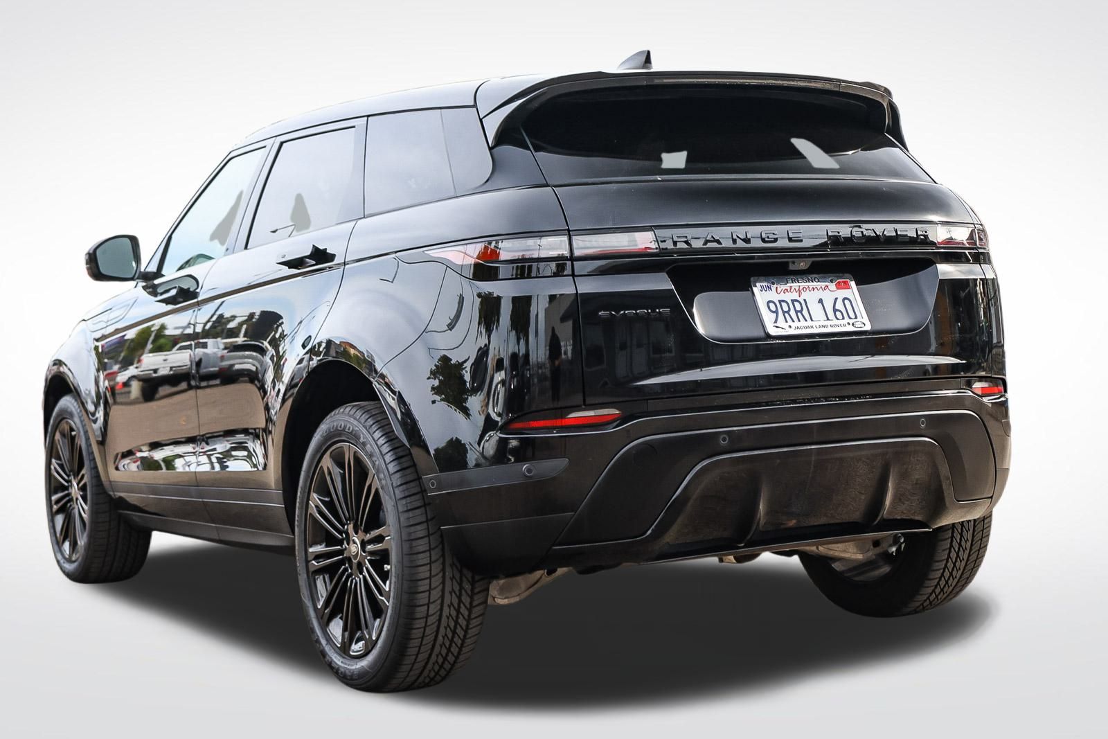 2025 Land Rover Range Rover Evoque S photo 2