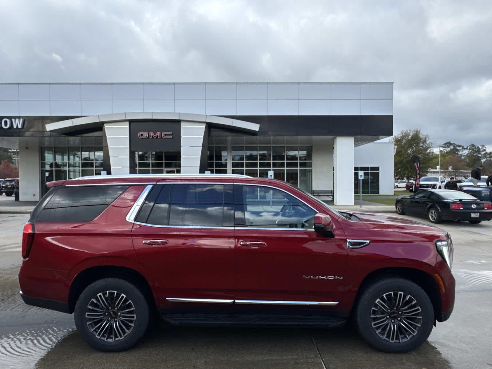 2026 GMC Yukon Elevation's photo