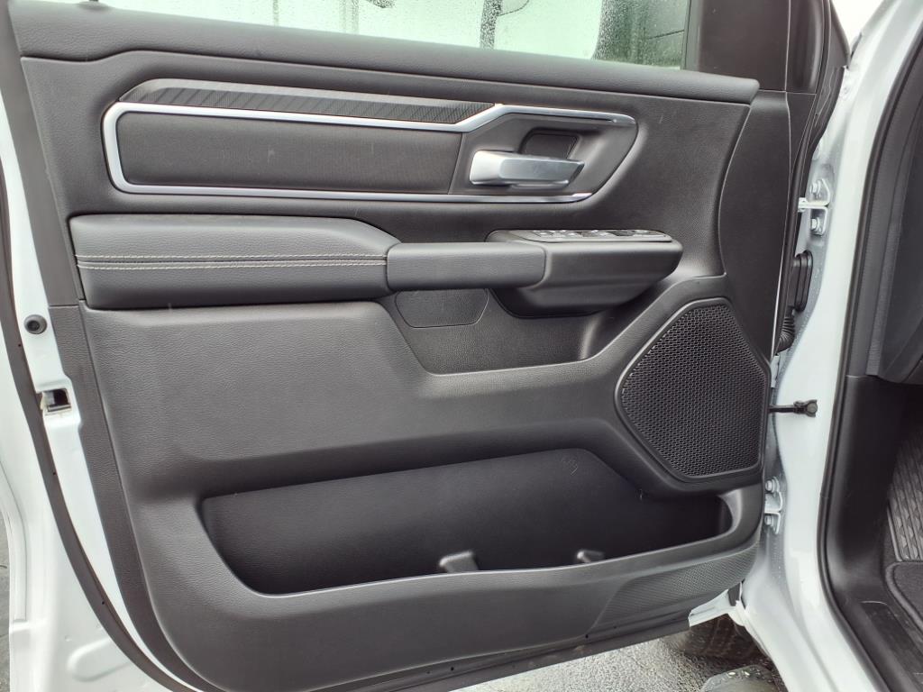 2025 Ram 1500 Big Horn Lone Star photo 4