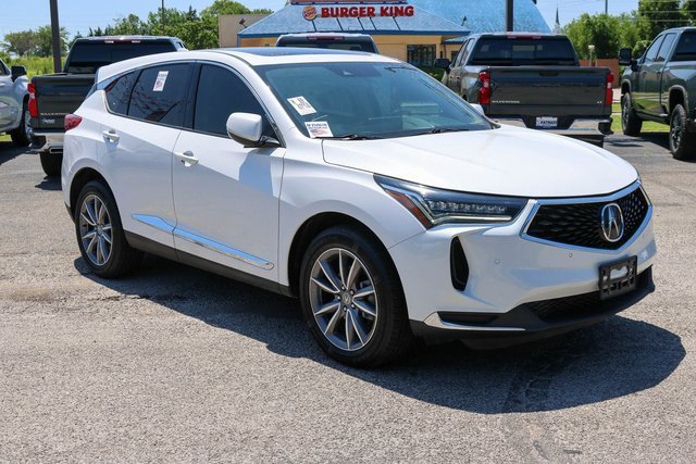 Used 2023 White Acura w/Technology Package image 1