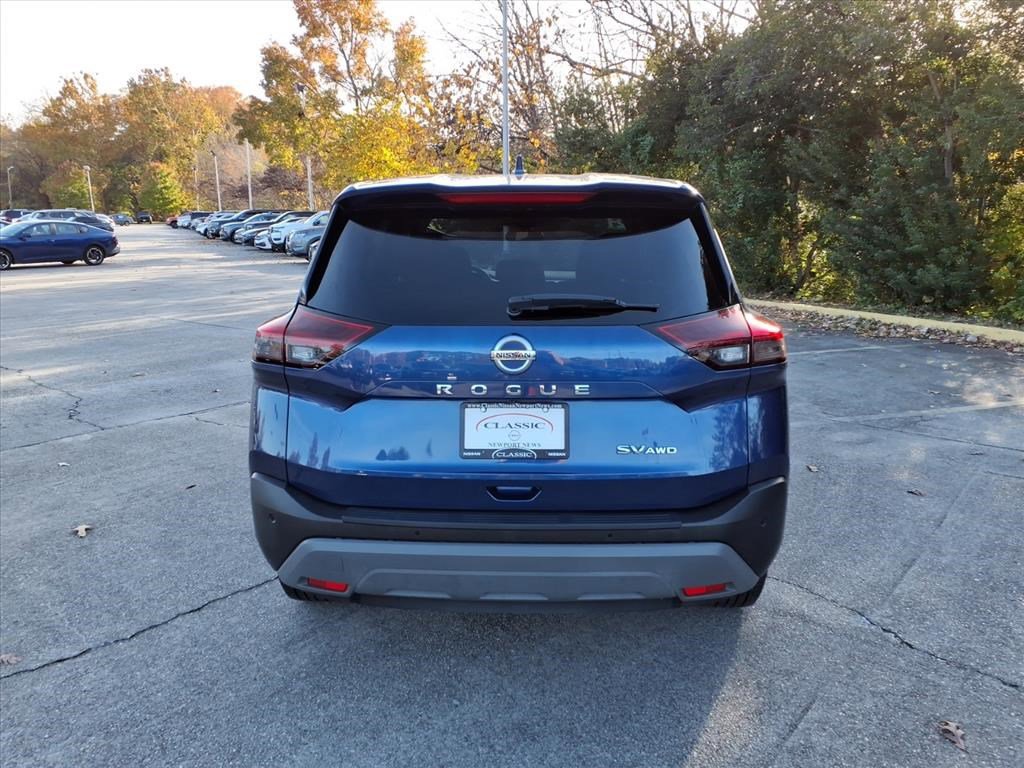 2021 Nissan Rogue SV photo 4