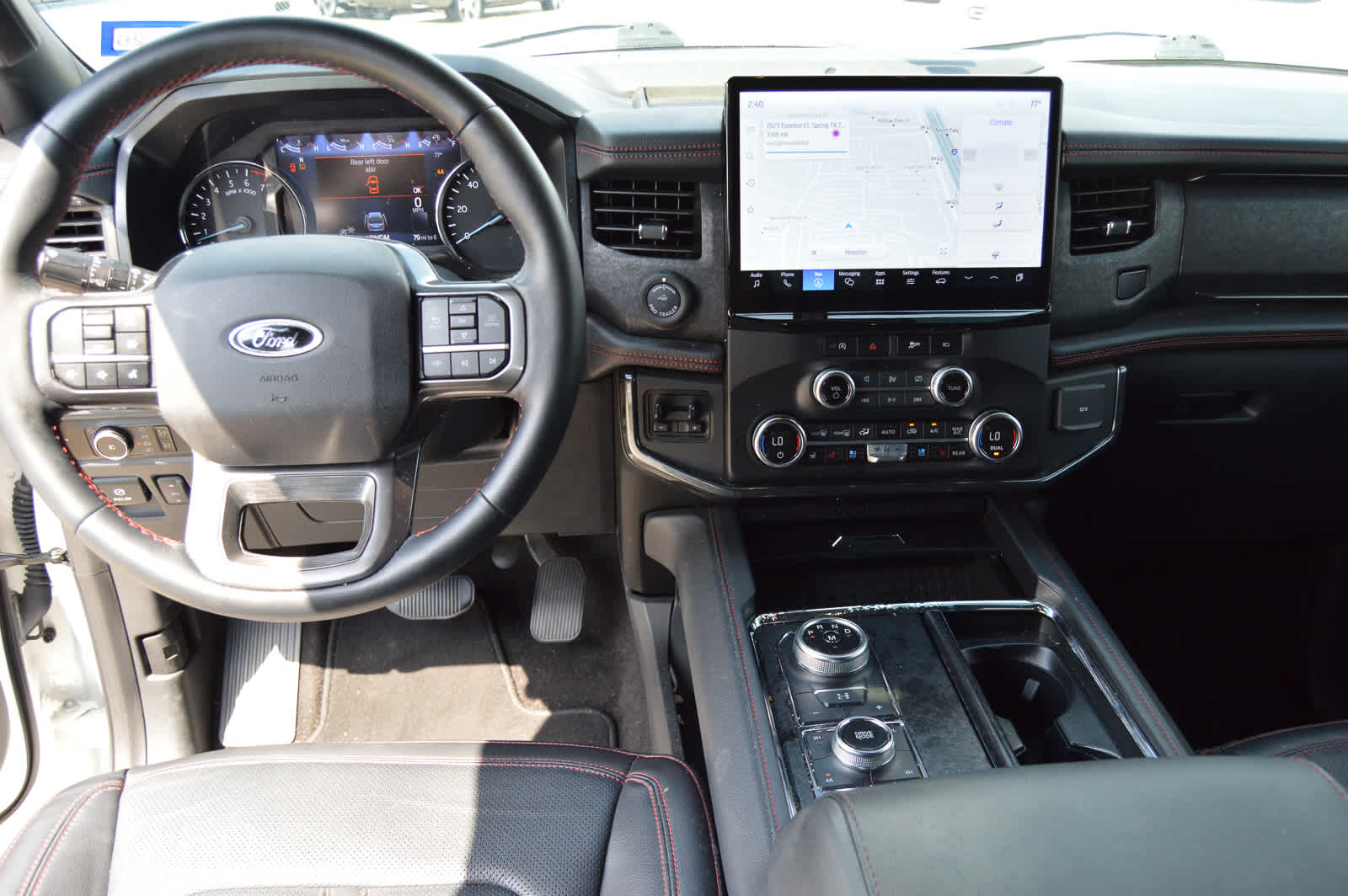 2023 Ford Expedition Limited photo 18